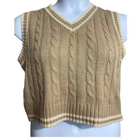 Shein tan oversized cropped v-neck cable knit sweater vest with cream trim Small - Picture 2 of 8